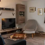 Eden C By Vacations, Exklusive Mit Terrasse & Parkplatz Im Zentrum Apartmán