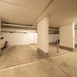Eden C By Vacations, Exklusive Mit Terrasse & Parkplatz Im Zentrum Apartmán *