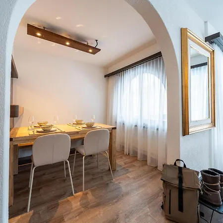Eden C By Vacations, Exklusive Mit Terrasse & Parkplatz Im Zentrum