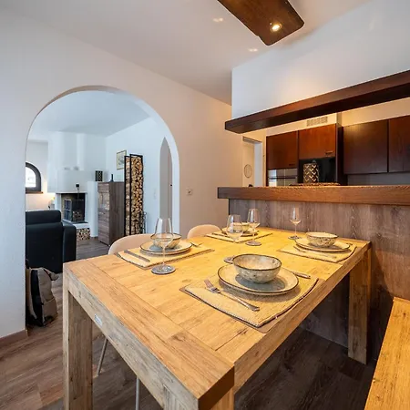 Eden C By Vacations, Exklusive Mit Terrasse & Parkplatz Im Zentrum * Ароза
