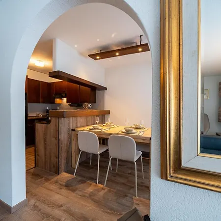 Eden C By Vacations, Exklusive Mit Terrasse & Parkplatz Im Zentrum Апартаменты Ароза
