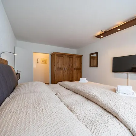 Eden C By Vacations, Exklusive Mit Terrasse & Parkplatz Im Zentrum Апартаменты Ароза